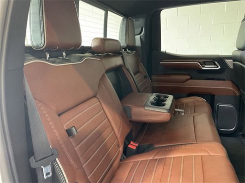 Used 2024 GMC Sierra 1500 Denali Ultimate image 14
