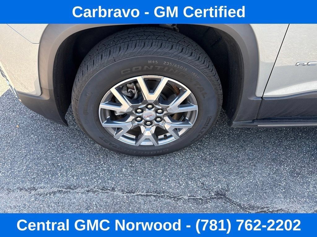 Used 2023 GMC Acadia SLT w/ Preferred Package AWD/4WD image 9