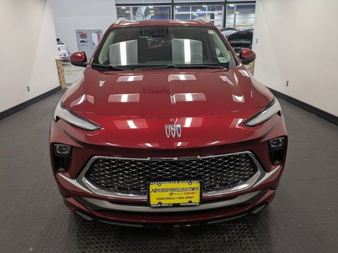 Used 2024 Buick Encore GX Avenir w/ Avenir Convenience Package image 2