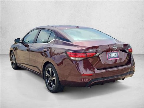Used 2025 Nissan Sentra SV FWD image 8