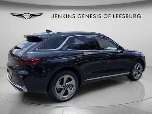 New 2026 Genesis GV70 2.5T Advanced w/ G1 Accessory Package AWD/4WD image 5