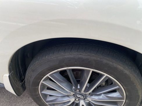 Used 2019 INFINITI QX60 Luxe w/ Sensory Package FWD image 5