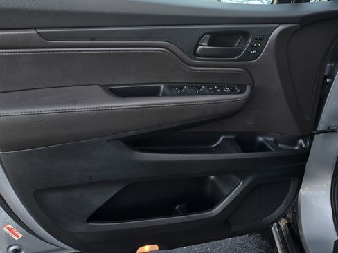 Used 2019 Honda Odyssey EX-L image 9