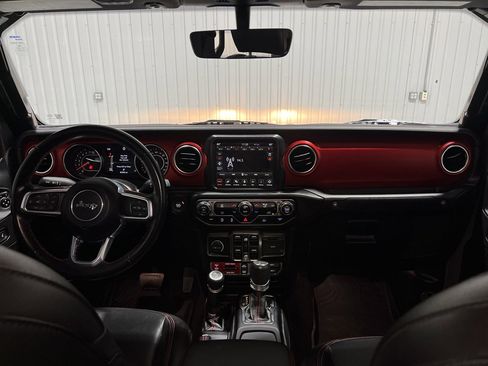 Used 2021 Jeep Gladiator Rubicon image 19