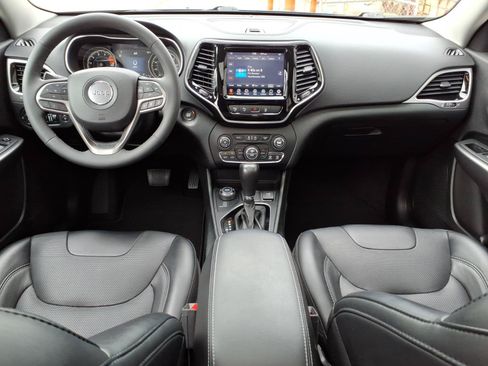 Used 2022 Jeep Cherokee Limited AWD/4WD image 11