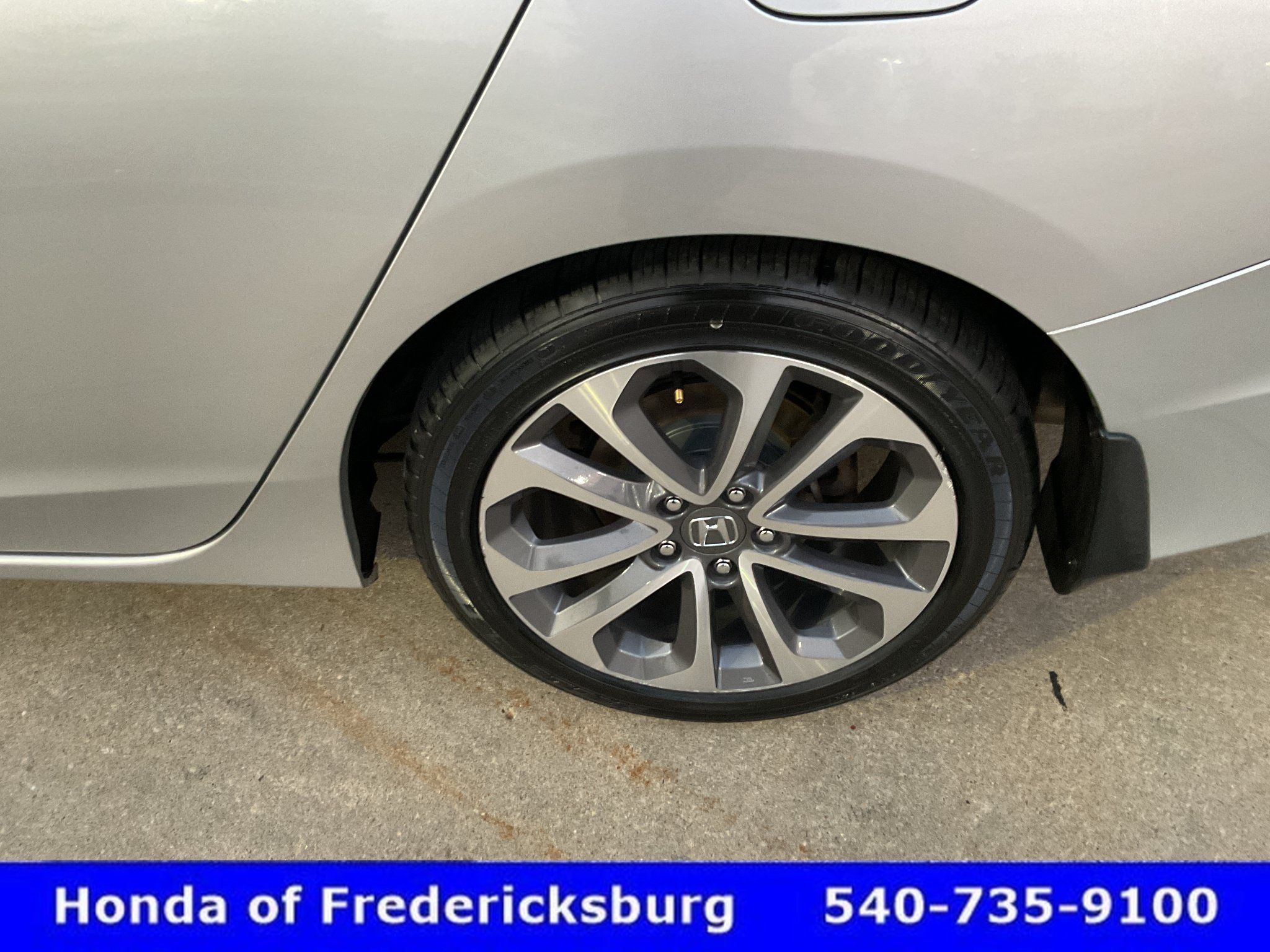 Used 2015 Honda Accord Sport image 11
