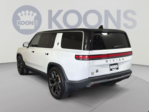 Used 2022 Rivian R1S Launch Edition AWD/4WD image 4