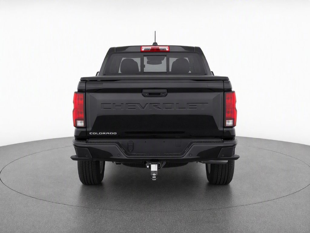 Used 2025 Chevrolet Colorado LT w/ Advanced Trailering Package RWD image 6