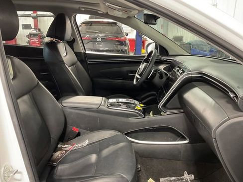 Used 2024 Hyundai Tucson Limited image 12