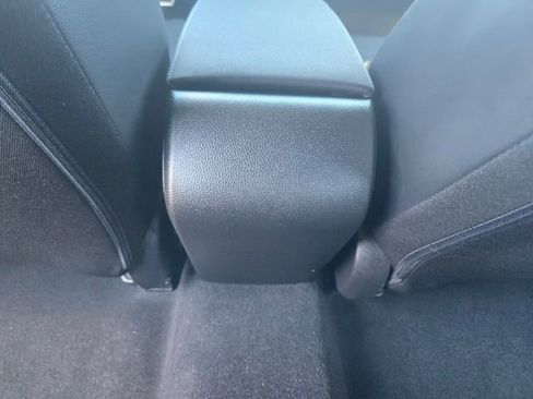 Used 2024 Honda Civic Sport image 10