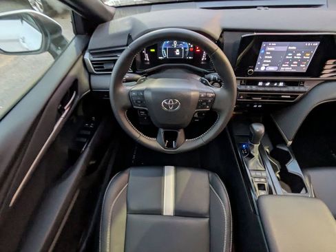 Certified 2025 Toyota Camry SE image 16