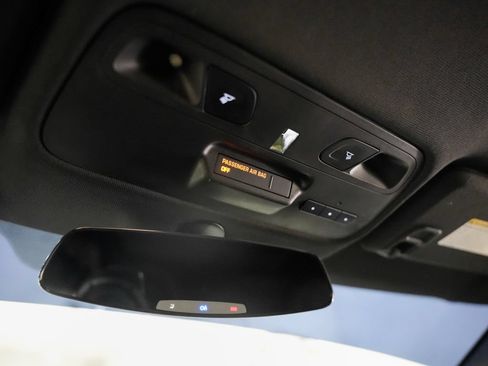 Used 2018 Chevrolet Camaro ZL1 RWD image 25