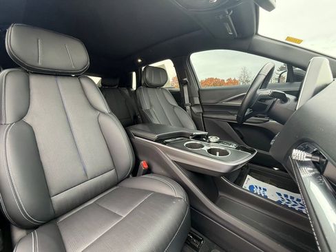 Certified 2024 Cadillac Lyriq Luxury w/ LPO, Floor Liner Package image 22