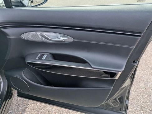 Used 2025 Genesis GV70 2.5T image 32