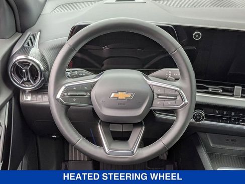 New 2026 Chevrolet Equinox LT w/ LPO, Floor Liner Package AWD/4WD image 16