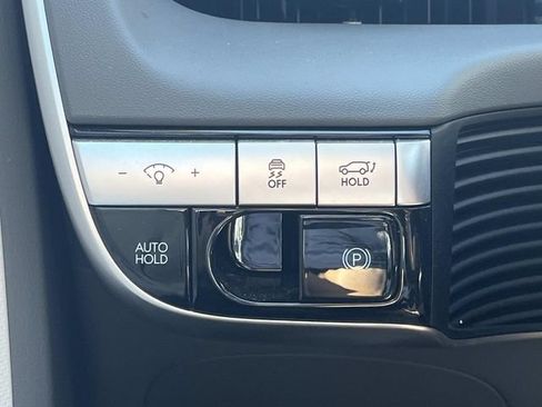 Certified 2024 Hyundai Ioniq 5 SEL RWD image 36
