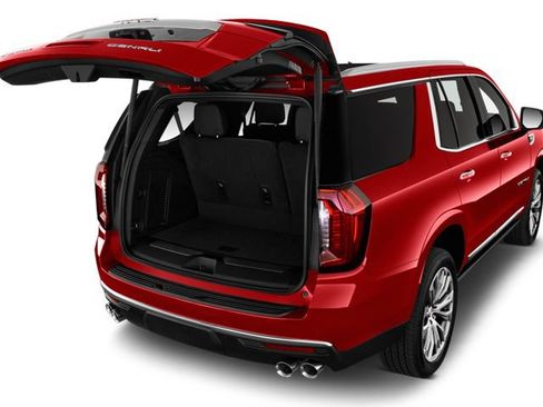Used 2023 GMC Yukon Denali w/ Max Trailering Package AWD/4WD image 7