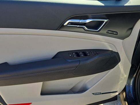 New 2026 Kia Sportage SX Prestige image 18