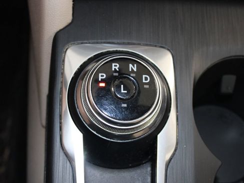 Used 2021 Ford Escape SE w/ Convenience Package FWD image 40