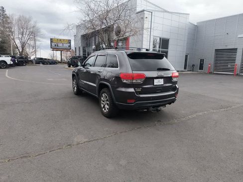 Used 2015 Jeep Grand Cherokee Limited w/ Luxury Group II image 3