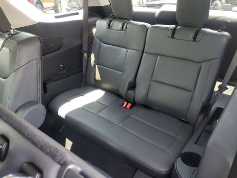 New 2026 Ford Explorer Active w/ Active Comfort Package AWD/4WD image 32