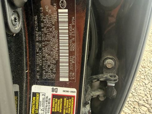 Used 2020 Lexus ES 300h w/ Accessory Package FWD image 34