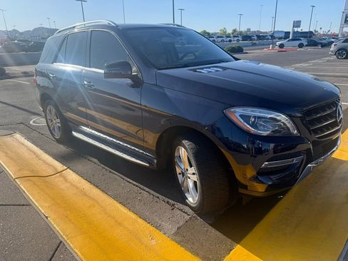 Used 2015 Mercedes-Benz ML 350 4MATIC image 3