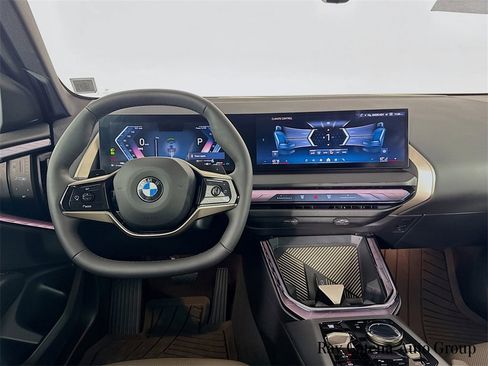 Used 2025 BMW X3 xDrive30i w/ Premium Package image 22