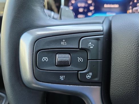 Used 2024 Chevrolet Silverado 1500 LT Trail Boss w/ LT Trail Boss Premium Package AWD/4WD image 19
