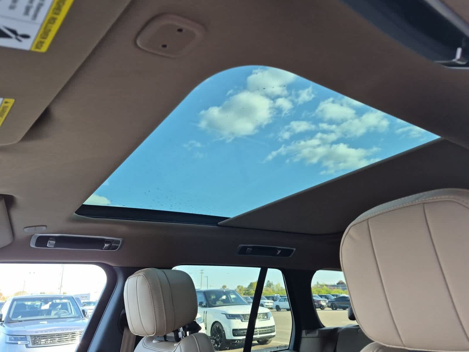 New 2027 Land Rover Range Rover SE AWD/4WD image 19