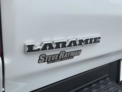 Used 2019 RAM 1500 Laramie AWD/4WD image 28