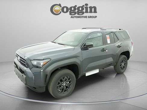 New 2025 Toyota 4Runner SR5 image 2