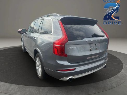 Used 2019 Volvo XC90 T5 Momentum w/ Multimedia Package AWD/4WD image 8