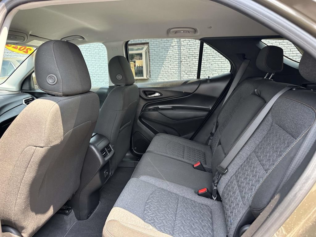 Used 2023 Chevrolet Equinox LT AWD/4WD image 8