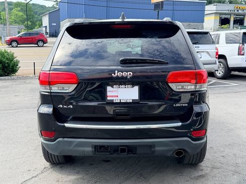 Used 2018 Jeep Grand Cherokee Limited AWD/4WD image 5