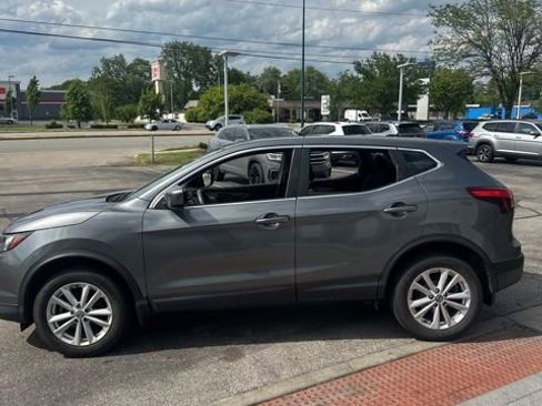 Used 2018 Nissan Rogue Sport S w/ S Appearance Package FWD image 14