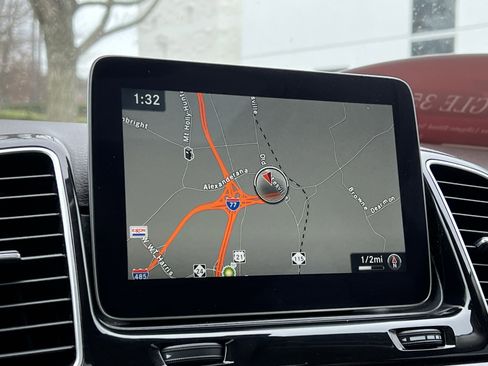 Certified 2017 Mercedes-Benz GLE 350 image 24