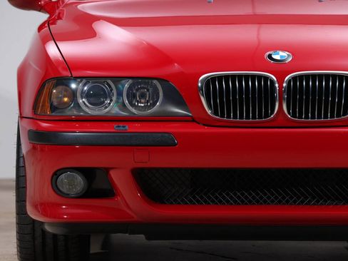 Used 2003 BMW M5 image 10