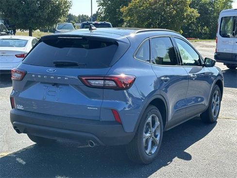 New 2025 Ford Escape ST-Line Select w/ Tech Pack #2 image 4