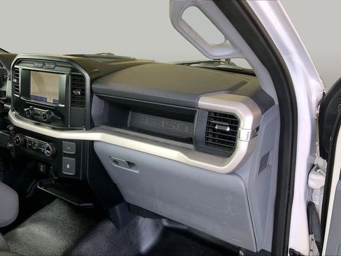 Used 2023 Ford F150 XL w/ Trailer Tow Package RWD image 16