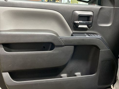 Used 2017 GMC Sierra 1500 2WD Regular Cab w/ Sierra Convenience Package image 12