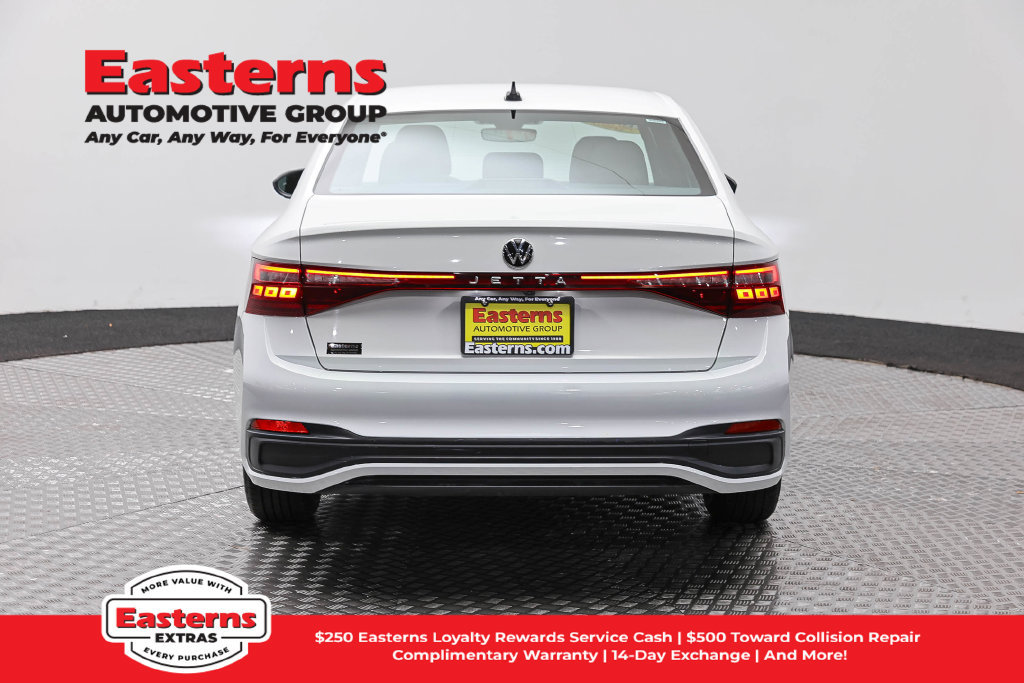 Used 2025 Volkswagen Jetta Sport FWD image 7