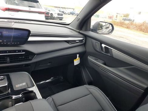 New 2026 Buick Enclave Preferred image 15