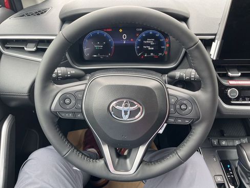 Used 2026 Toyota Corolla Cross XLE w/ Convenience Package AWD/4WD image 22