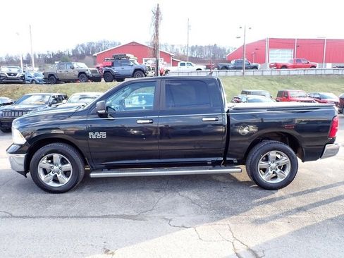 Used 2017 RAM 1500 Big Horn image 2