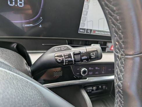 Certified 2023 Kia Sportage EX FWD image 33