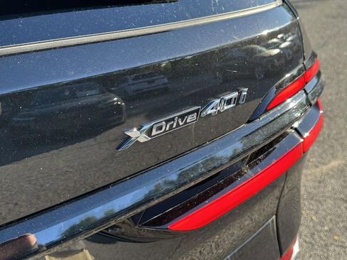 Certified 2026 BMW X7 xDrive40i w/ M Sport Package image 18