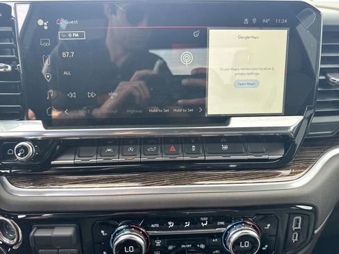 New 2026 GMC Sierra 1500 SLE image 16