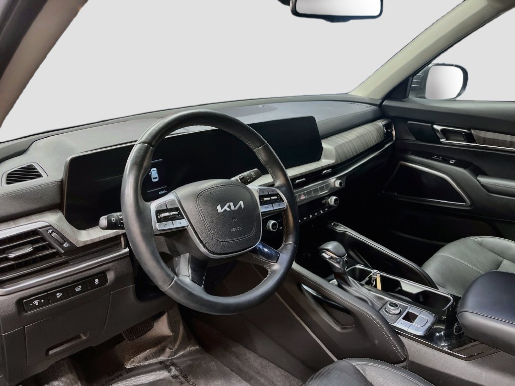Used 2024 Kia Telluride EX AWD/4WD image 9