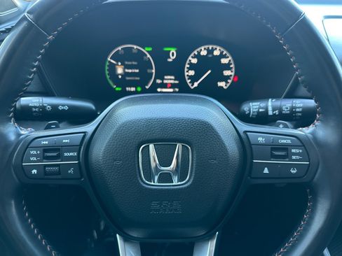 Used 2025 Honda CR-V Sport image 11